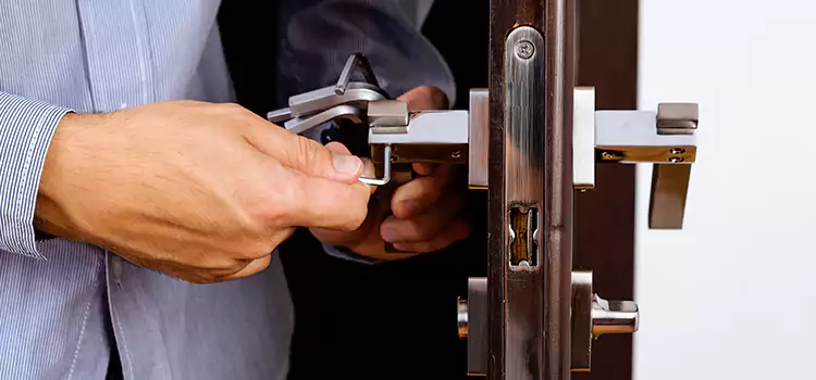 Commercial Door Lock Repair Ashwaubenon