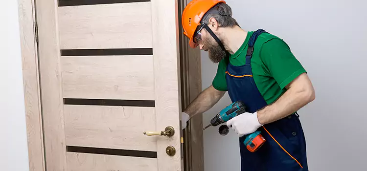 Replace Internal Door Handle with Lock Ashwaubenon