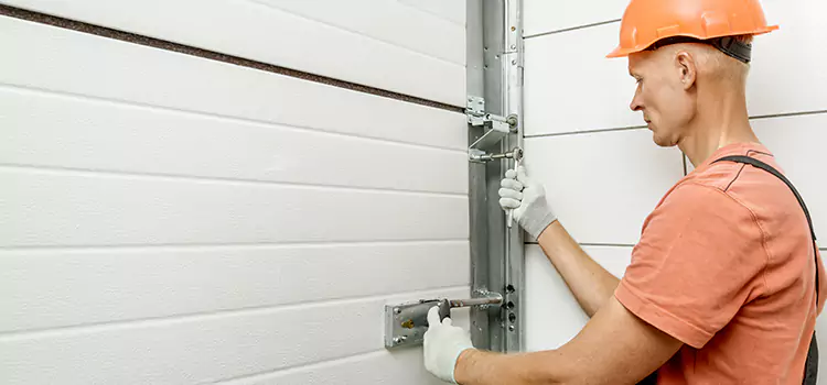 Why Choose Us for Garage Door Lock Services in Ashwaubenon, WI?